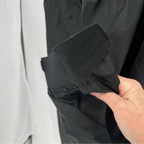 Kokatat Men’s Black Lightweight Paddling Pant Size L Waterproof Kayak Surf Tech - Picture 13 of 13